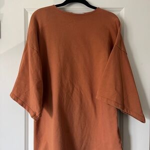 James Street: Rust Orange Oversized T-Shirt